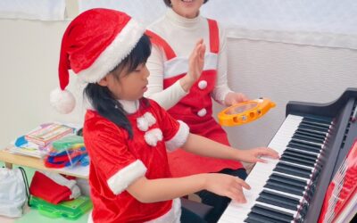 ピアノの生徒さんも楽しく《クリスマスレッスン》